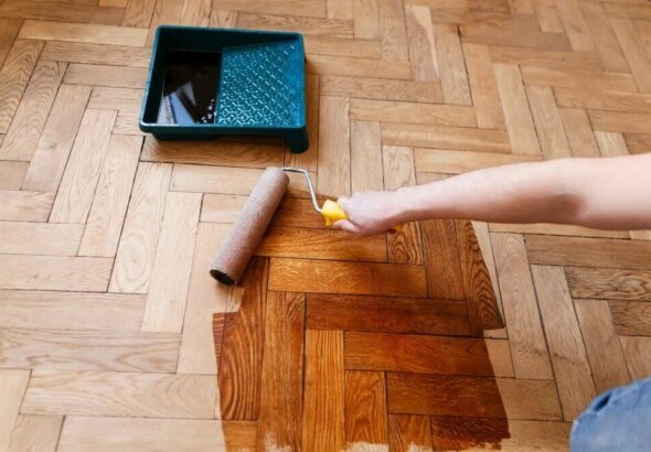 How to Achieve a Flawless Hardwood Floor Refinishing